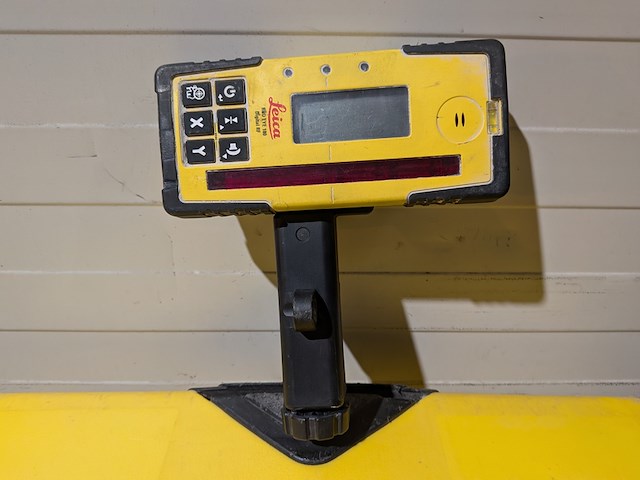 Roterende laser, leica, rugby 840, 2014, zelfstellend horizontaal/verticaal - afbeelding 8 van  11