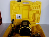 Roterende laser leica, rugby 840, bouwjaar 20222015, zelfstellend horizontaal/verticaal - afbeelding 3 van  11