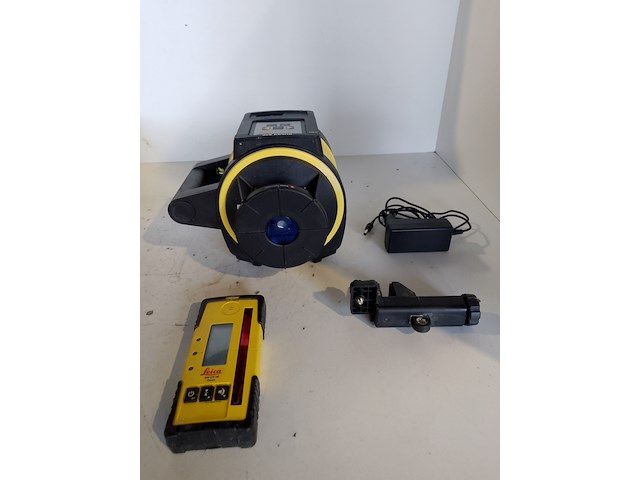 Roterende laser leica, rugby 840, bouwjaar 20222015, zelfstellend horizontaal/verticaal - afbeelding 4 van  11