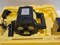 Roterende laser zelfstellend horizontaal leica, rugby 810, bouwjaar 2014 - afbeelding 10 van  12