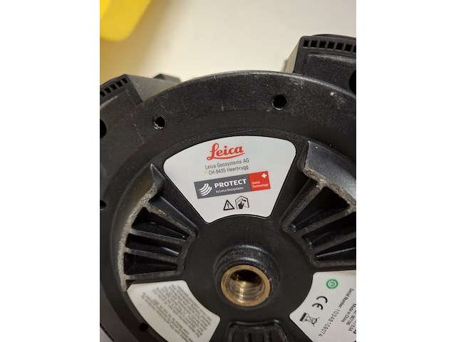 Roterende laser zelfstellend horizontaal leica, rugby 810, bouwjaar 2014 - afbeelding 7 van  10