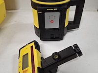 Roterende laser zelfstellend horizontaal leica, rugby 810, bouwjaar 2014 - afbeelding 4 van  10