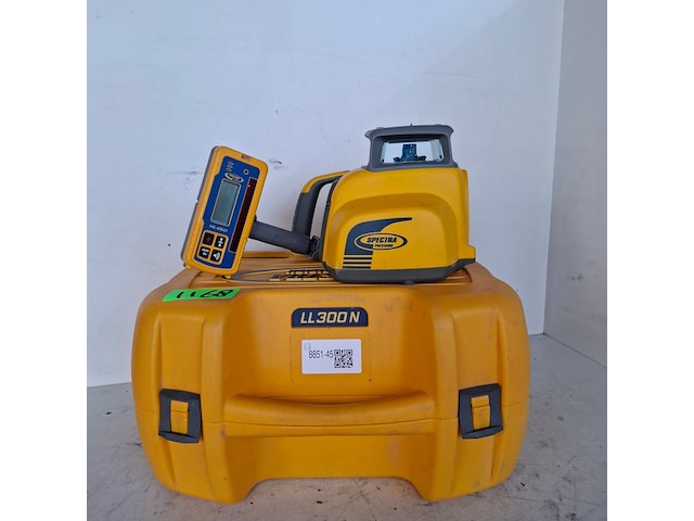 Roterende laser zelfstellend horizontaal, trimble, ll300n-4, 2019 - afbeelding 1 van  8