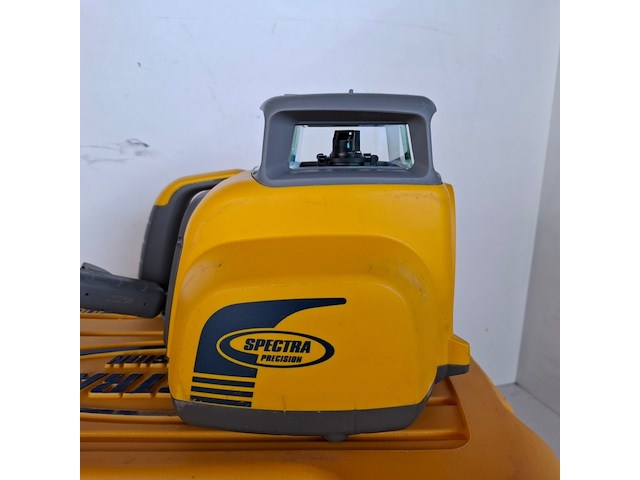 Roterende laser zelfstellend horizontaal, trimble, ll300n-4, 2019 - afbeelding 2 van  8