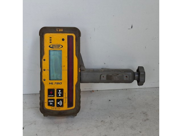 Roterende laser zelfstellend trimble, hv302-4, bouwjaar 2018, horizontaal/verticaal - afbeelding 5 van  16