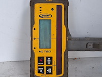 Roterende laser zelfstellend trimble, hv302-4, bouwjaar 2018, horizontaal/verticaal - afbeelding 6 van  16