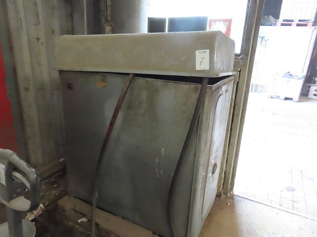 Roth werke - 1990 - dieseltank 1000l - afbeelding 1 van  6