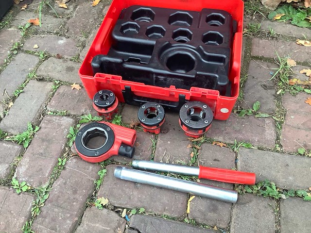 Rothenberger draadsnijmachine - afbeelding 2 van  2