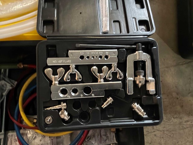 Rothenberger roaitvac r32 5.0 cl accu vacuümpomp - afbeelding 8 van  11