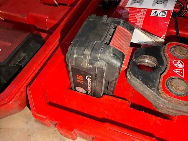 Rothenberger romax 3000 accu persklauw - afbeelding 8 van  10