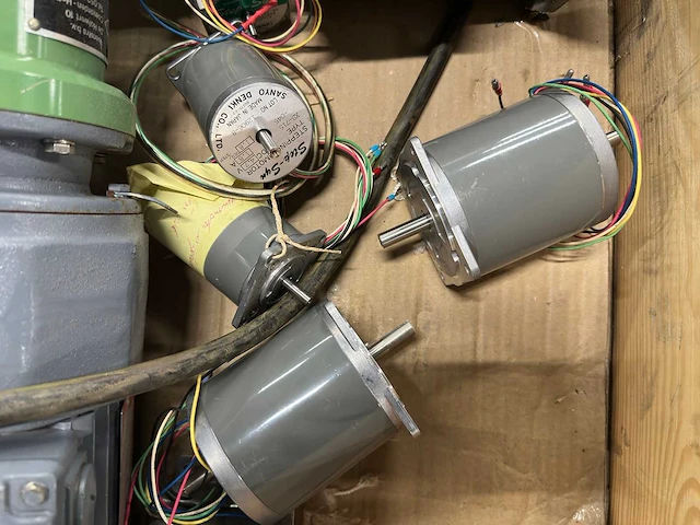 Rotornl, marathon - partij industriële elektromotoren, reductoren, aandrijvingen - afbeelding 8 van  12