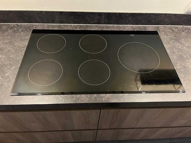 Rotpunkt - keuken met pelgrim apparatuur - afbeelding 21 van  30