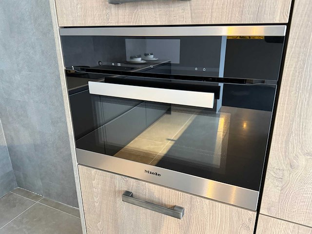 Rotpunkt - showroomkeuken met apparatuur - afbeelding 7 van  39