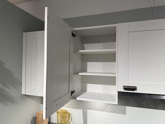 Rotpunkt - showroomkeuken met bosch/inventum apparatuur - afbeelding 9 van  25