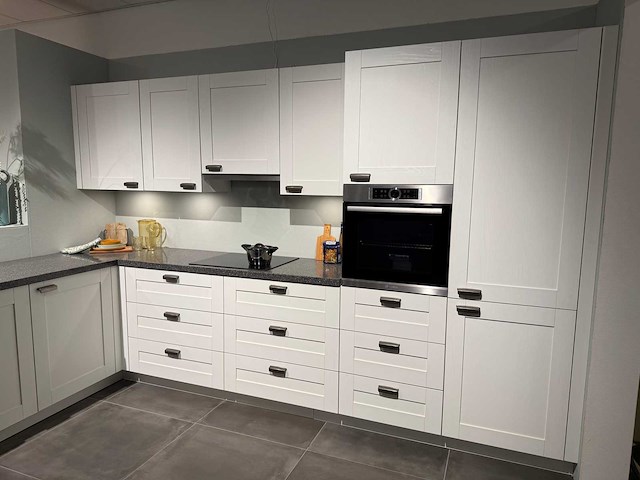 Rotpunkt - showroomkeuken met bosch/inventum apparatuur - afbeelding 19 van  25