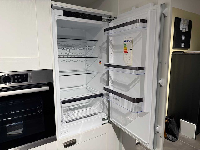 Rotpunkt - showroomkeuken met bosch/inventum apparatuur - afbeelding 21 van  25