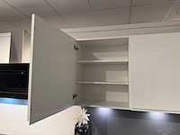 Rotpunkt - showroomkeuken met exquisit appartuur - afbeelding 10 van  35