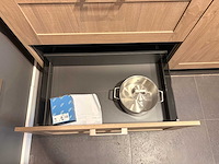 Rotpunkt - showroomkeuken met neff/pelgrim apparatuur - afbeelding 5 van  20