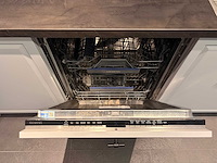 Rotpunkt - showroomkeuken met pelgrim/siemens apparatuur - afbeelding 14 van  27
