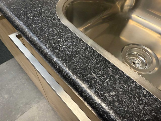 Rotpunkt - showroomkeuken - afbeelding 4 van  34