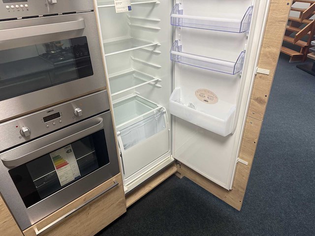 Rotpunkt - showroomkeuken - afbeelding 9 van  34