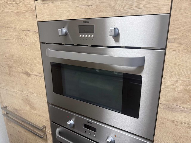 Rotpunkt - showroomkeuken - afbeelding 11 van  34