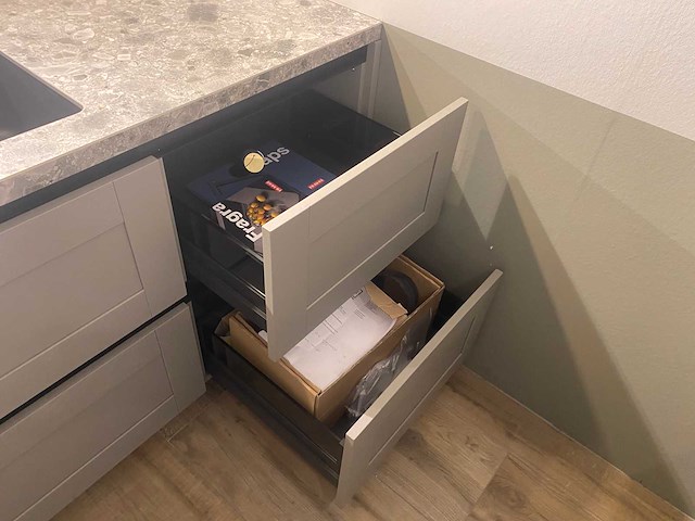 Rotpunkt - showroomkeuken - afbeelding 11 van  27