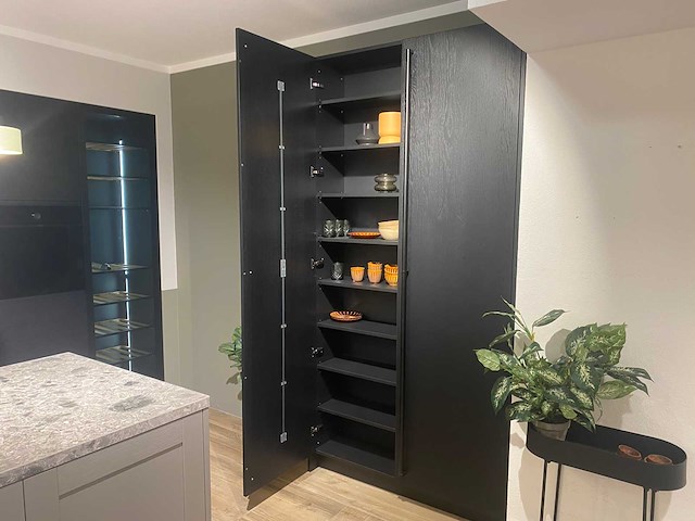 Rotpunkt - showroomkeuken - afbeelding 18 van  27