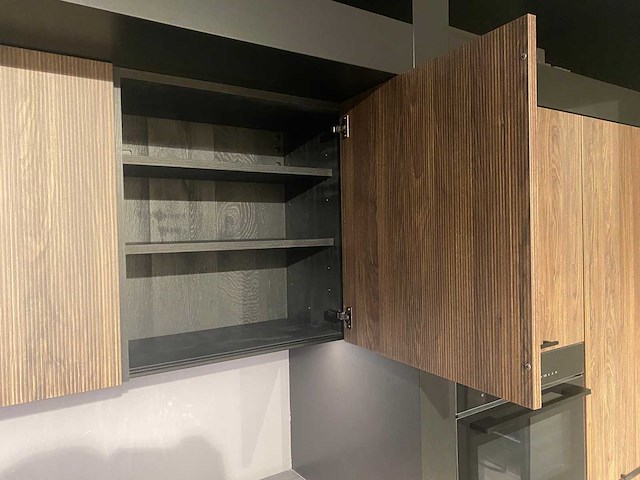 Rotpunkt - showroomkeuken - afbeelding 2 van  31