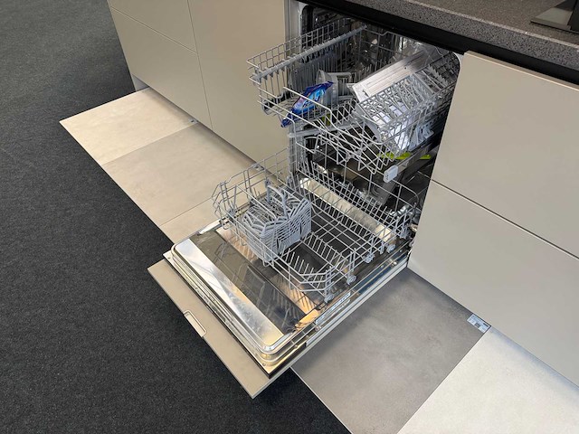 Rotpunkt - showroomkeuken - afbeelding 20 van  28