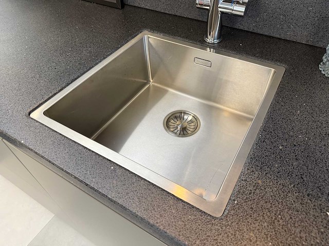 Rotpunkt - showroomkeuken - afbeelding 27 van  28