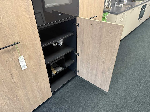 Rotpunkt - showroomkeuken - afbeelding 4 van  31