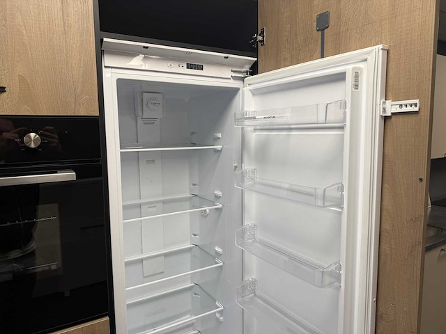 Rotpunkt - showroomkeuken - afbeelding 6 van  31