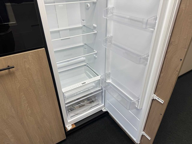 Rotpunkt - showroomkeuken - afbeelding 7 van  31