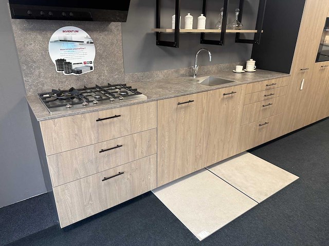 Rotpunkt - showroomkeuken - afbeelding 12 van  31