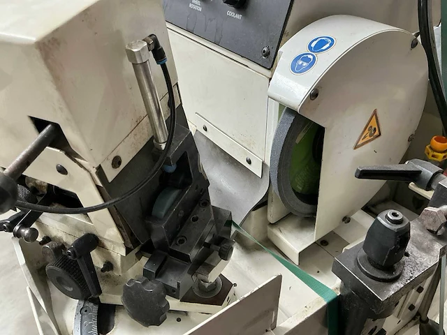 Rottler vr8 kleppenslijpmachine - afbeelding 6 van  10