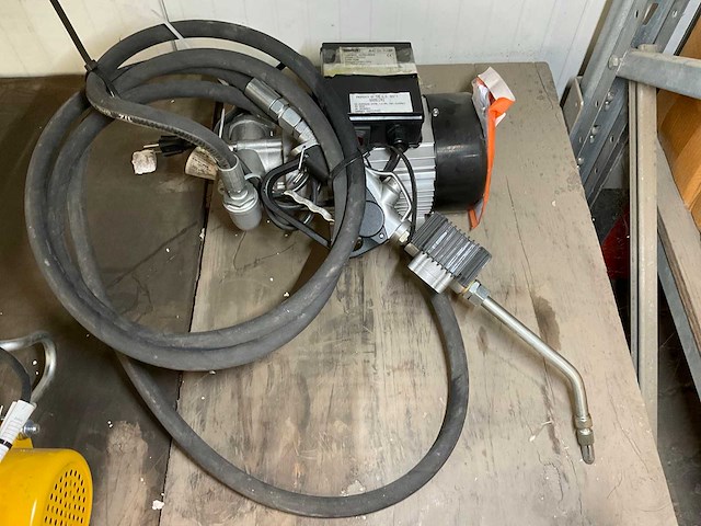 Rouchneck electrische oliepomp - afbeelding 1 van  7