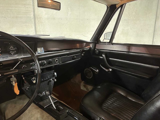 Rover tc-serie 3.5 s saloon 3500 v8 p6 145pk 1972 (origineel-nl), 76-70-uj - afbeelding 13 van  36
