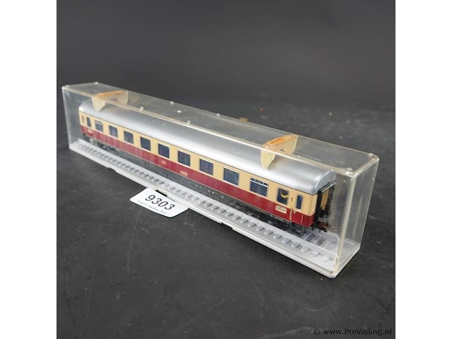 Rowa? 1e klas trans-europ-express (tee) personenrijtuig van de duitse spoorwegen (deutsche bundesbahn (db) - afbeelding 1 van  3