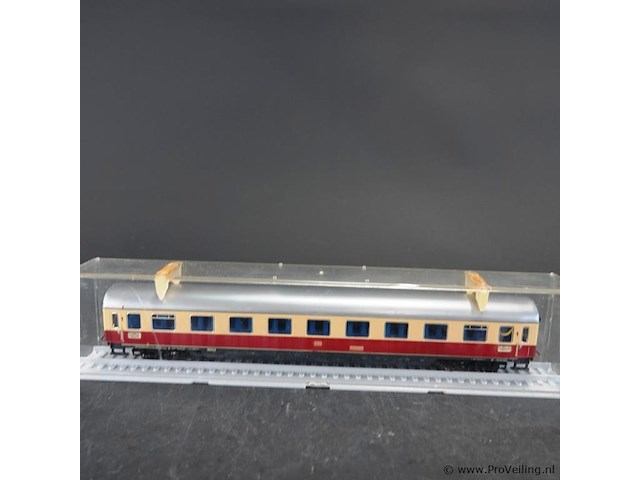 Rowa? 1e klas trans-europ-express (tee) personenrijtuig van de duitse spoorwegen (deutsche bundesbahn (db) - afbeelding 2 van  3