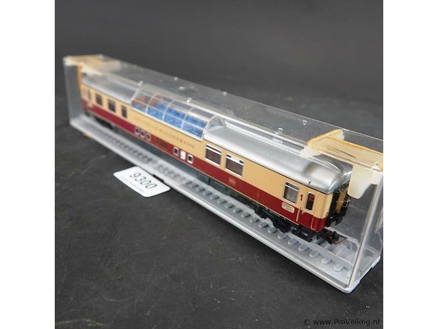 Rowa? tee uitzichtwagon (panoramarijtuig) van de 1e klasse van de deutsche bundesbahn (db) - afbeelding 1 van  3