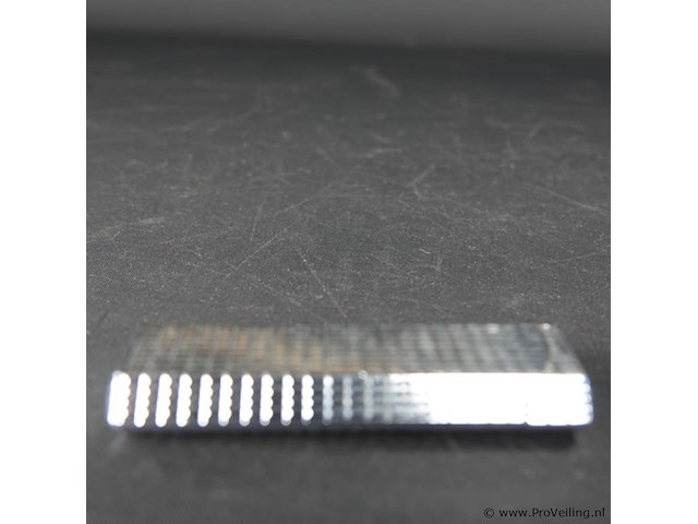 Rowena aansteker - afbeelding 5 van  5