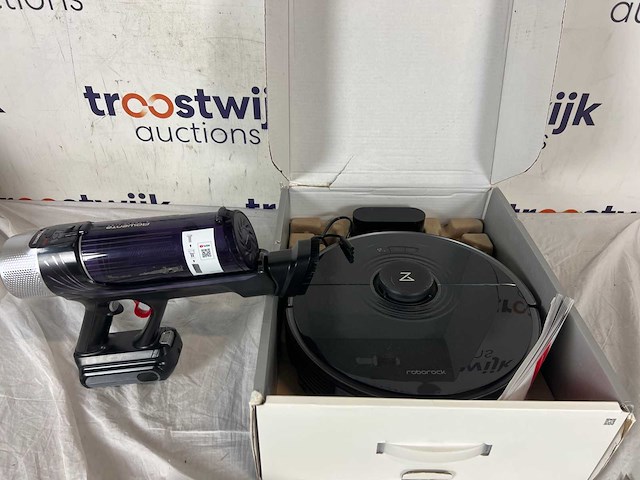 Rowenta rh2039wo/872 stofzuiger | roborock s7 robotstofzuiger - afbeelding 1 van  1