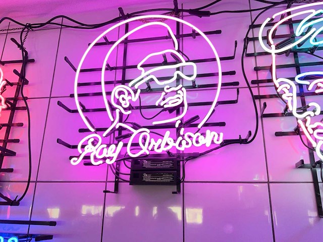 Roy orbinson glas neon - afbeelding 1 van  3