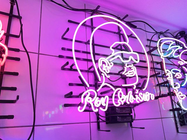 Roy orbinson glas neon - afbeelding 3 van  3