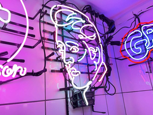 Roy orbinson glas neon - afbeelding 2 van  2