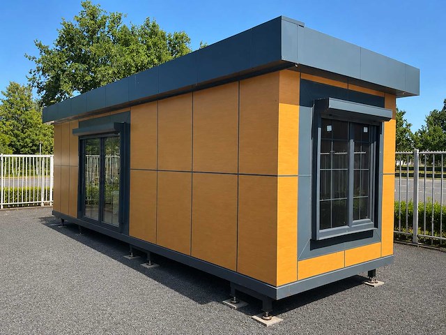 Royaal house 22 m² chalet - afbeelding 1 van  35