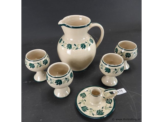 Royal boch?. schenkkan met kelkkommen en kandelaar - afbeelding 3 van  5