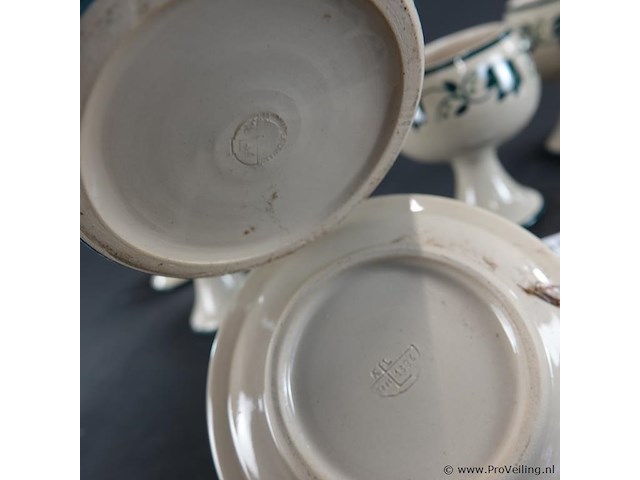 Royal boch?. schenkkan met kelkkommen en kandelaar - afbeelding 5 van  5