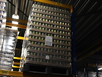 Royal club bitter lemon. 120 trays a 24 blikken 0,33l. totaal 2880 blikken. tht 6-26. bod is inclusief 432 ... - afbeelding 1 van  2